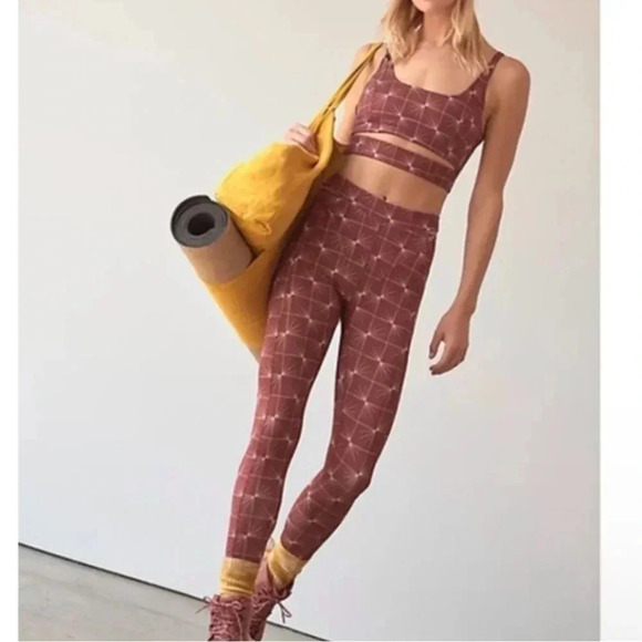 FP Movement High-Rise Sneak Peak Printed Legging Ginger Spice Size Small - Picture 2 of 4